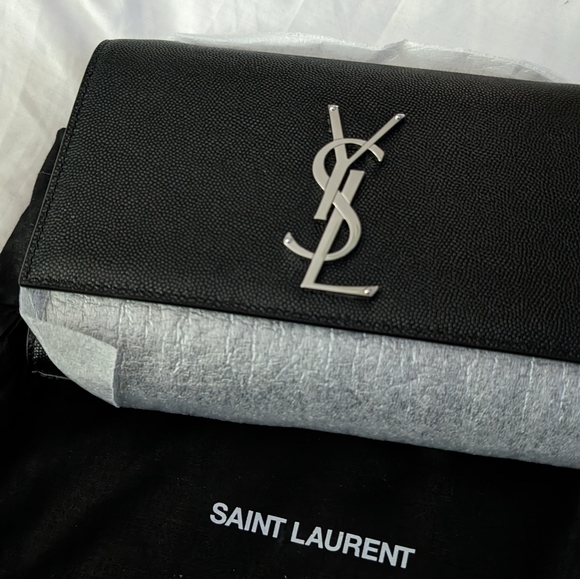 YSL Grained Kate Bag - Picture 5 of 11